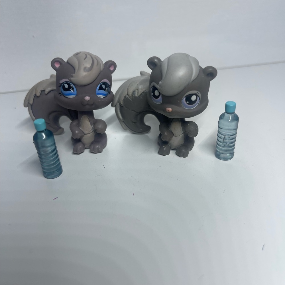 Lps squirrel twins
